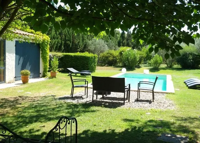 Les cabanons de l\'Oliveraie
